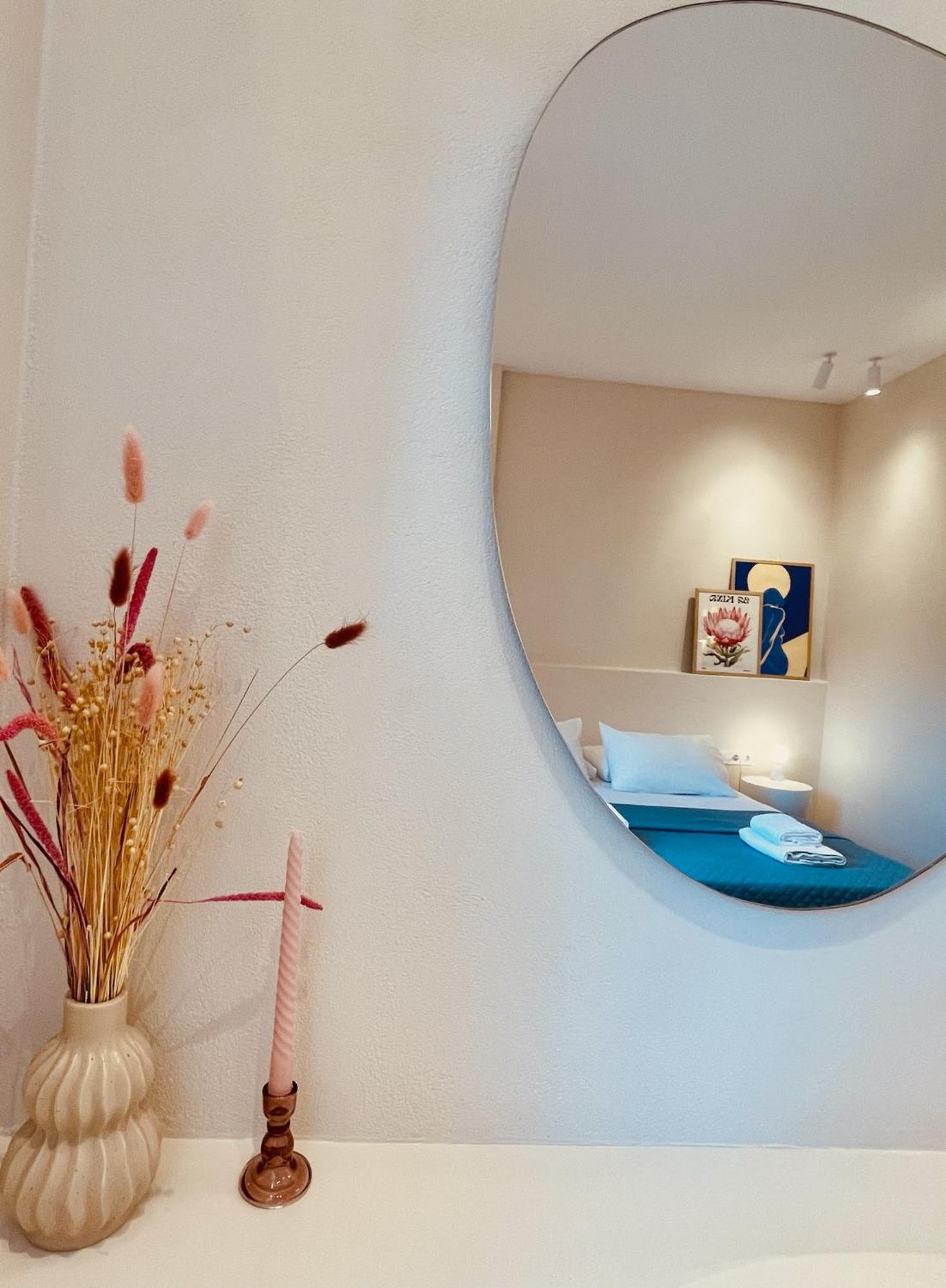 Staybridge Apartments, Mesongi Bagian luar foto