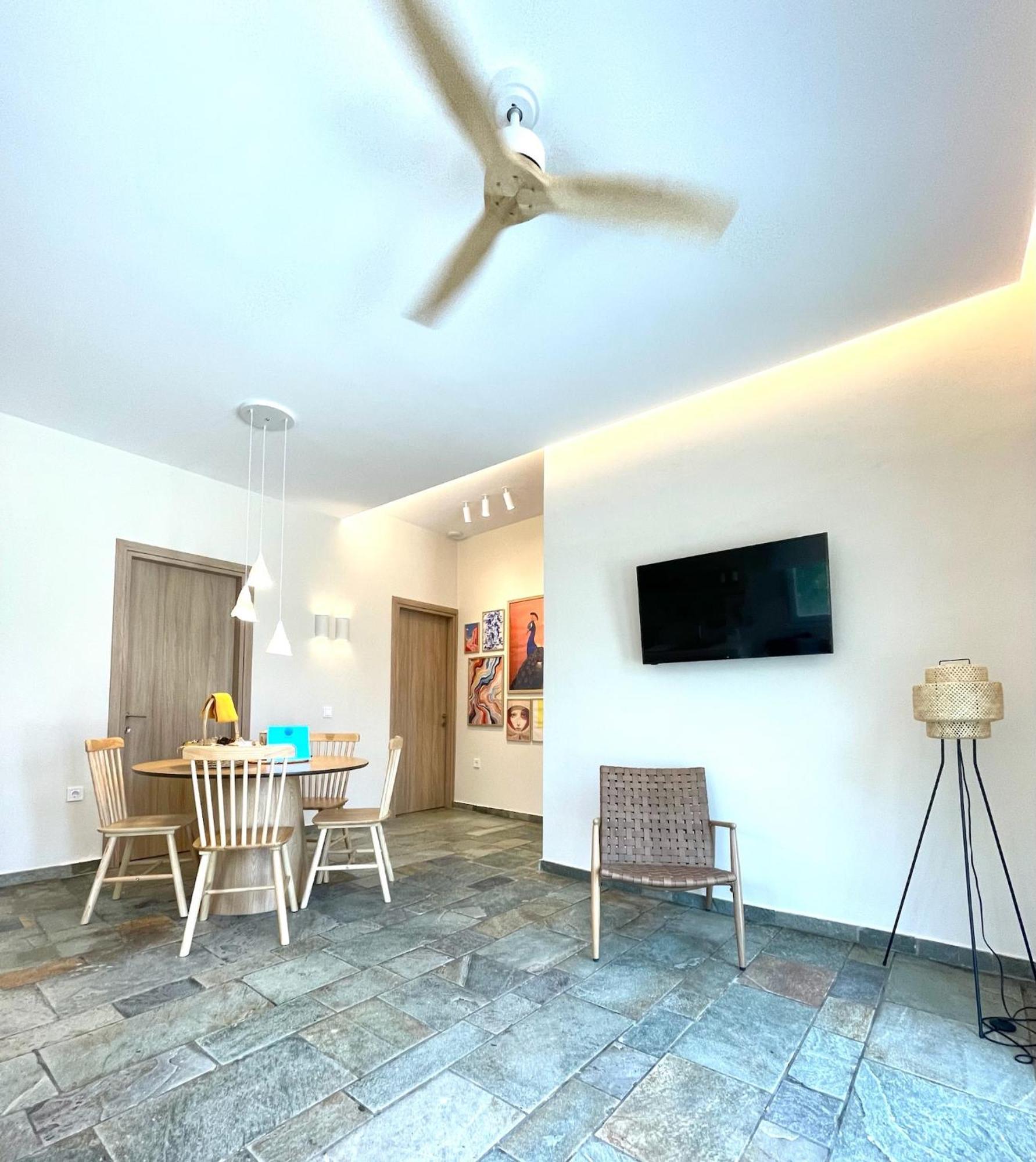 Staybridge Apartments, Mesongi Bagian luar foto