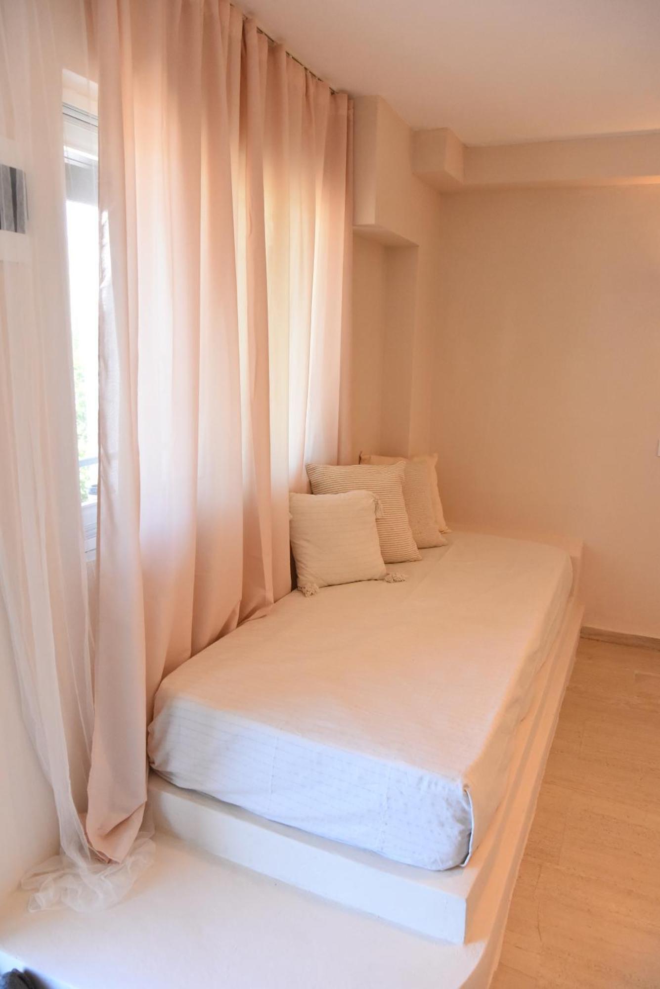 Staybridge Apartments, Mesongi Bagian luar foto